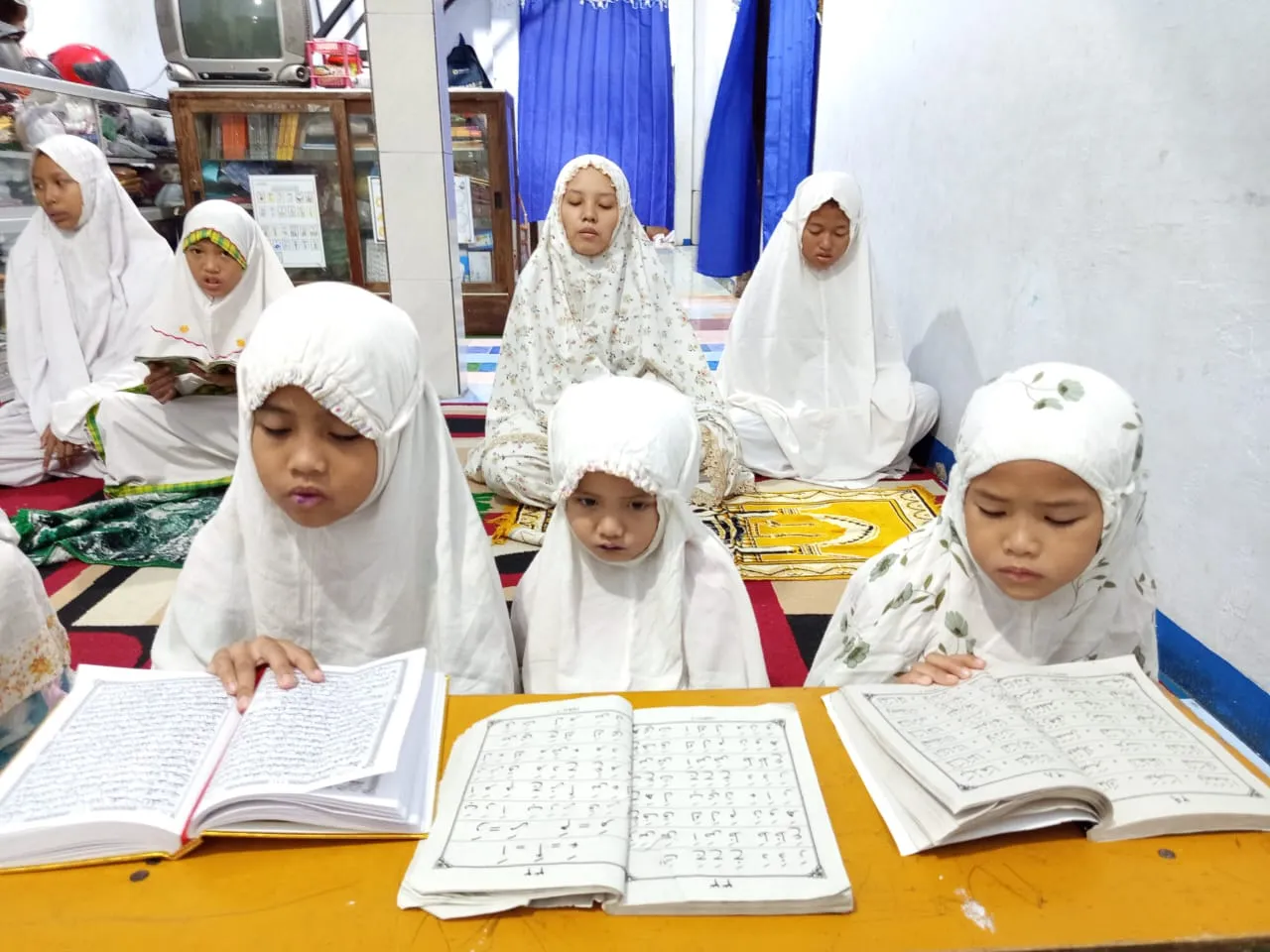 Mengaji anak anak panti 3