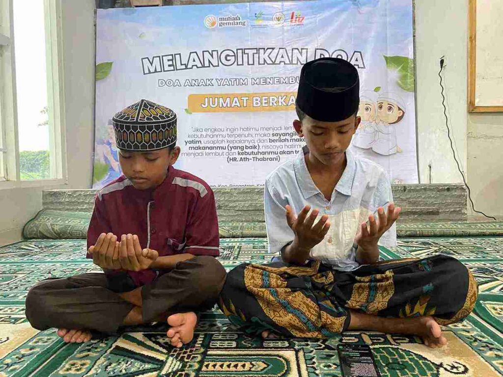 Kekuatan Doa Anak Yatim